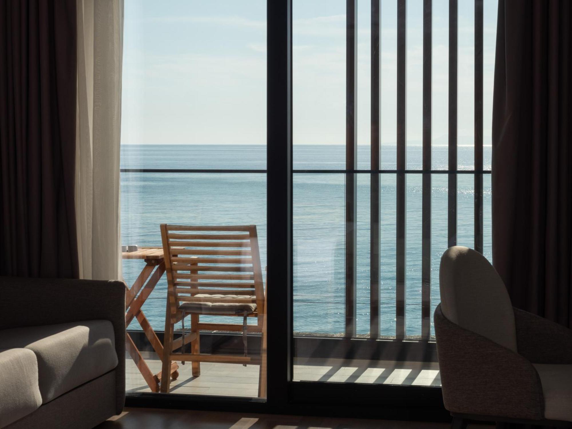 La Brisa Boutique Hotel Dhërmi Dış mekan fotoğraf