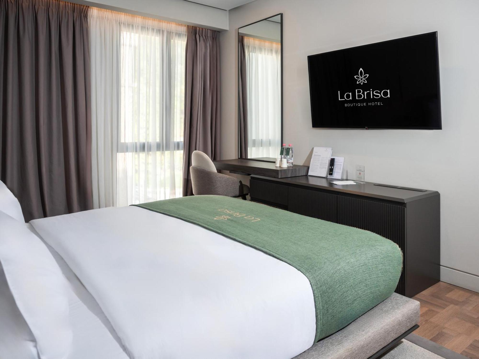 La Brisa Boutique Hotel Dhërmi Dış mekan fotoğraf