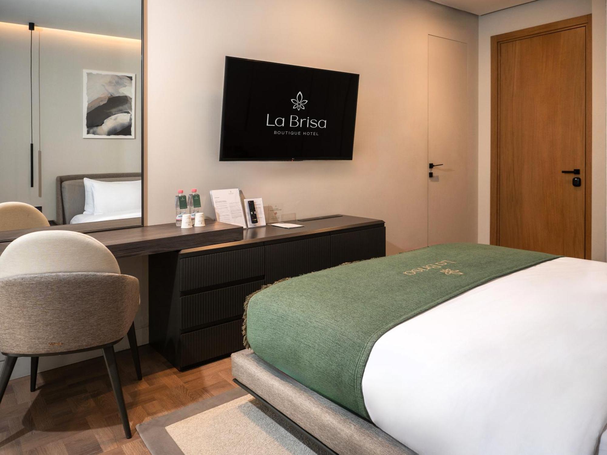 La Brisa Boutique Hotel Dhërmi Dış mekan fotoğraf
